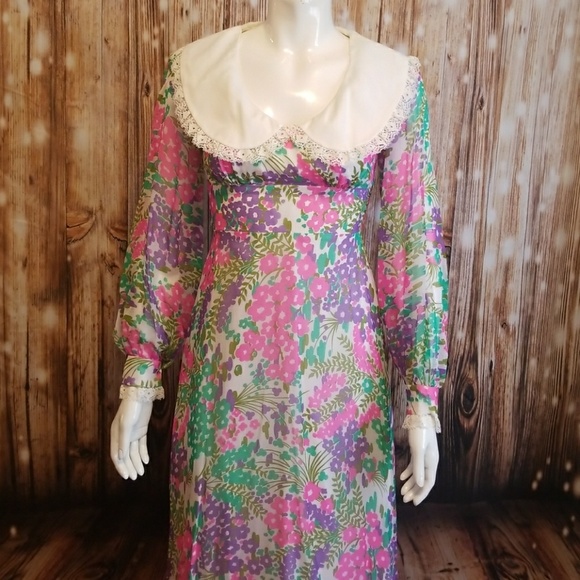 Vintage Dresses & Skirts - {vintage} Couture floral maxi dress